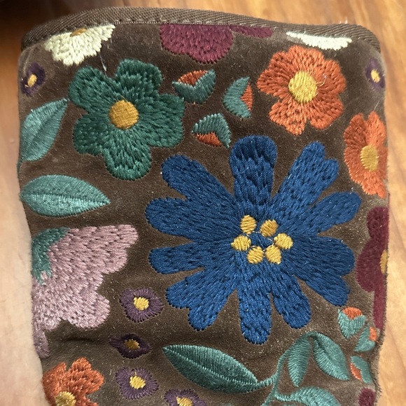 UGG Wahine Floral Embroidered Boots - Picture 2 of 16